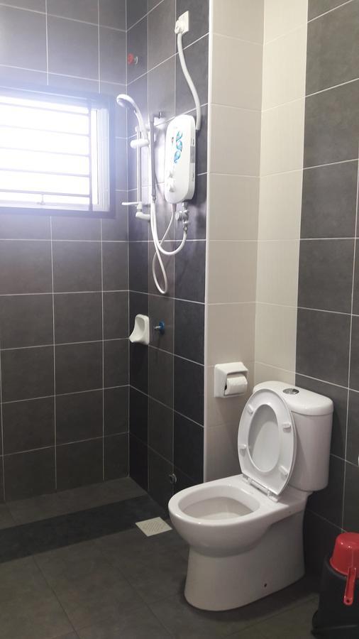 Ferienwohnung Casuarina Sea Breeze Desaru Exterior foto