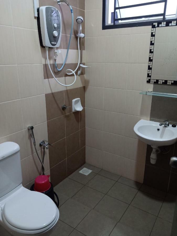 Ferienwohnung Casuarina Sea Breeze Desaru Exterior foto